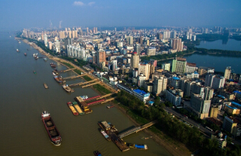 散貨船運輸市場(chǎng)周度報告表示中小型船跌勢加劇
